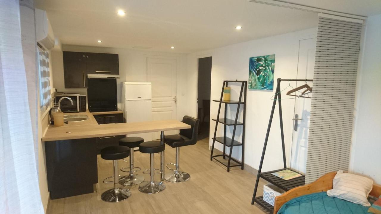 Appartements Dans Residence Avec Piscine - Mer A 500M Sainte-Marie-la-Mer Ngoại thất bức ảnh